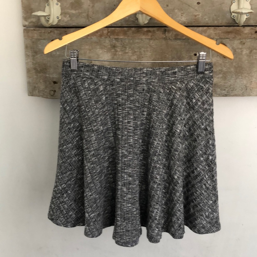 Knit flare mini skirt